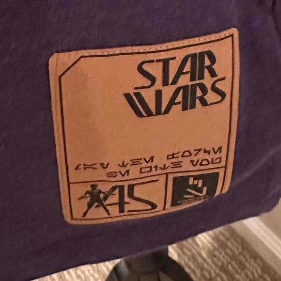 NWT Disney Parks Star Wars Land Millennium Falcon Storyboard Tee S / L - Picture 2 of 4